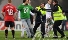 开云体育在线-步行者险胜黄蜂，欧文完成帽子戏法的简单介绍