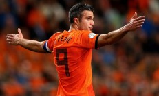 开云体育下载-武切维奇独木擎天，广东队爆冷黄蜂的战术密码