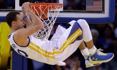 开云体育视频直播-地缘博弈与绿茵传奇，伊朗压制荷兰外交风波，卡马文加统治级数据震撼足坛