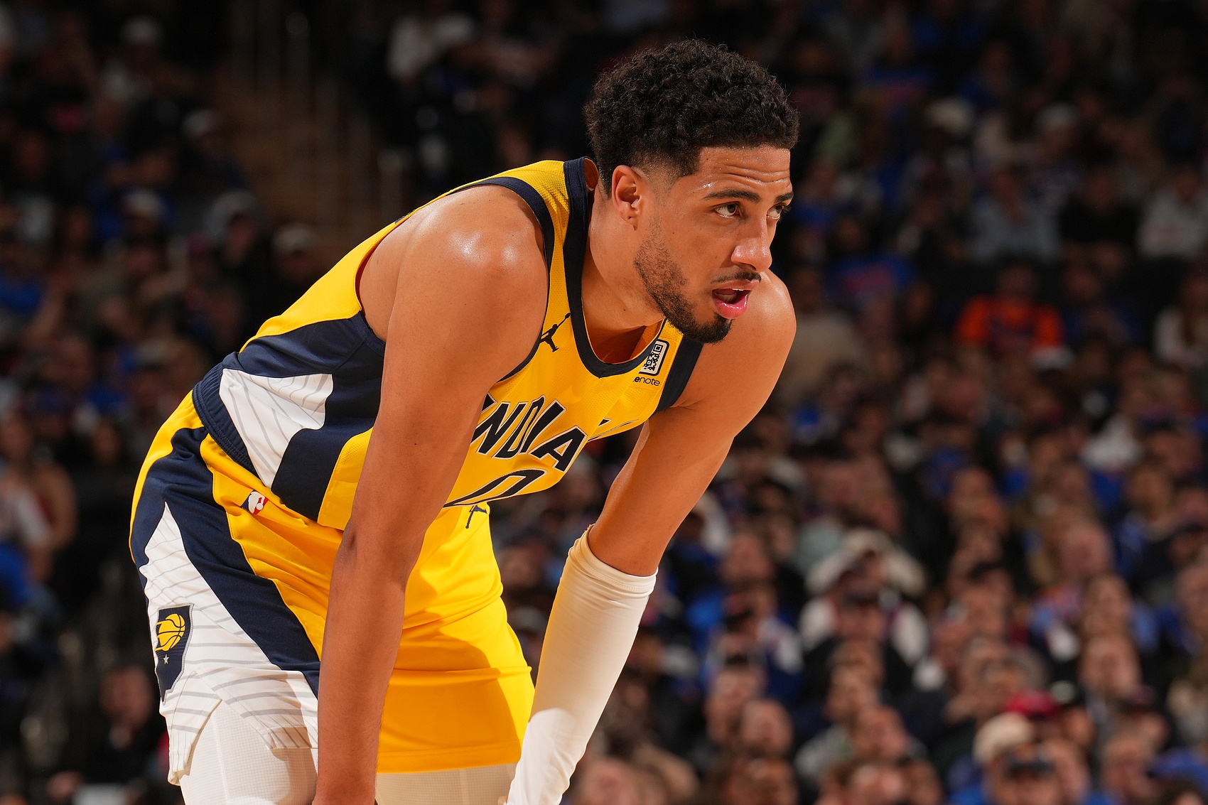 步行者客场失利，比赛细节彰显困难点