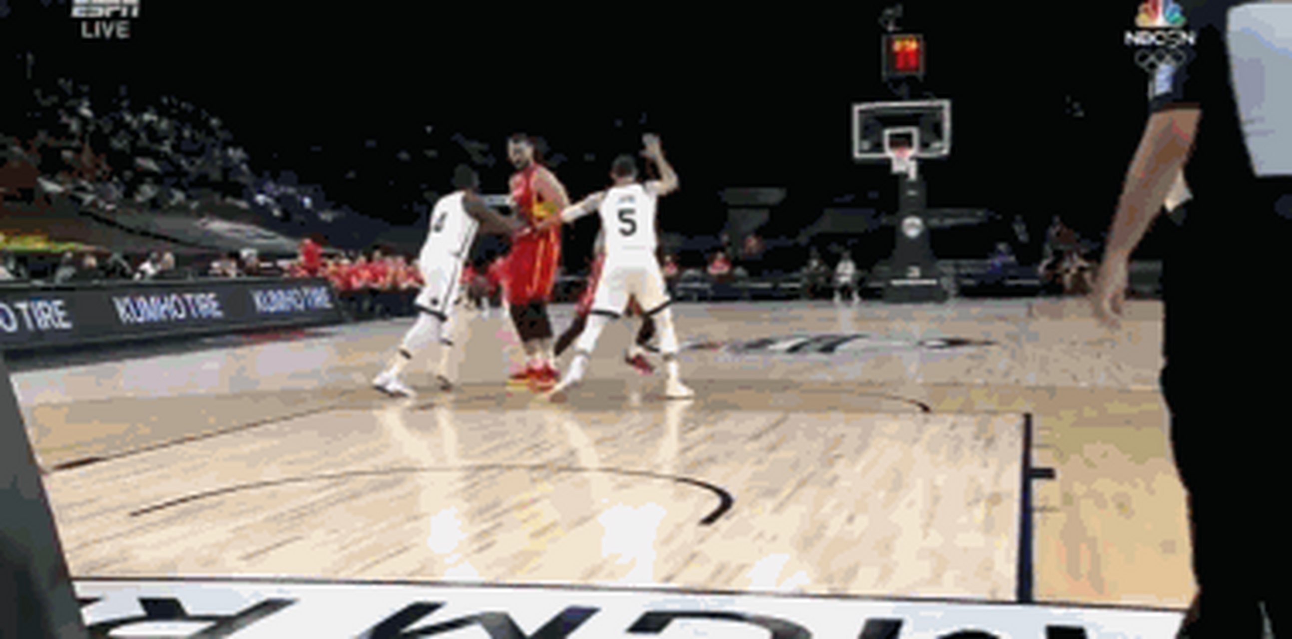 关于雄鹿惜败湖人,卢比奥砍下全场最高34分的信息 关于雄鹿惜败湖人,卢比奥砍下全场最高34分的信息