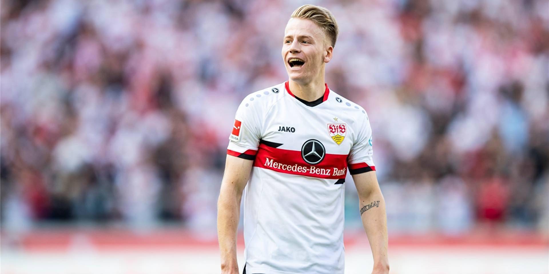 关于瑞士球员在德甲联赛中刷新射门纪录,技惊四座的信息 关于瑞士球员在德甲联赛中刷新射门纪录,技惊四座的信息