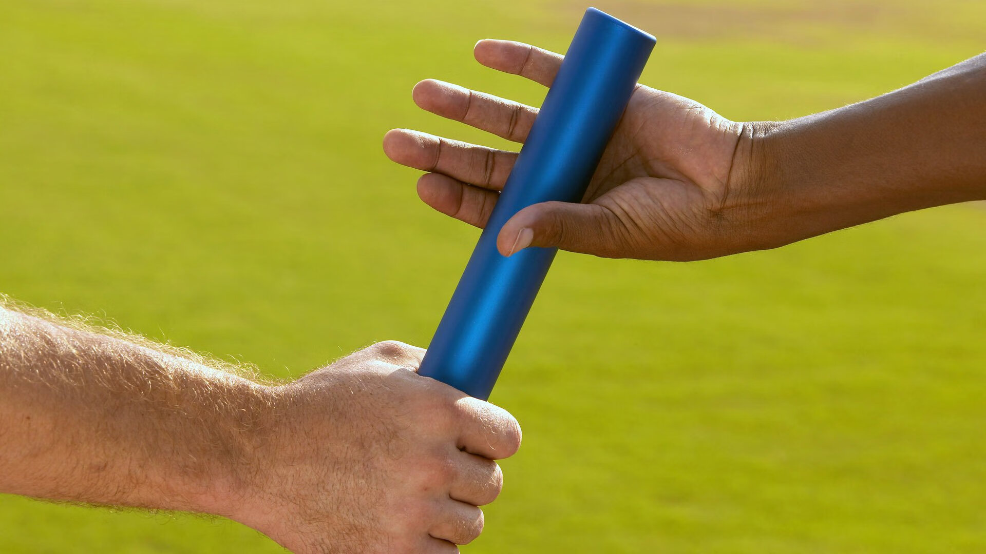 跨界交响，当加拿大节奏掌控拜仁，梅西在F1赛道接管年度争冠